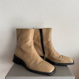 Vagabond tan Leather Ankle Boots